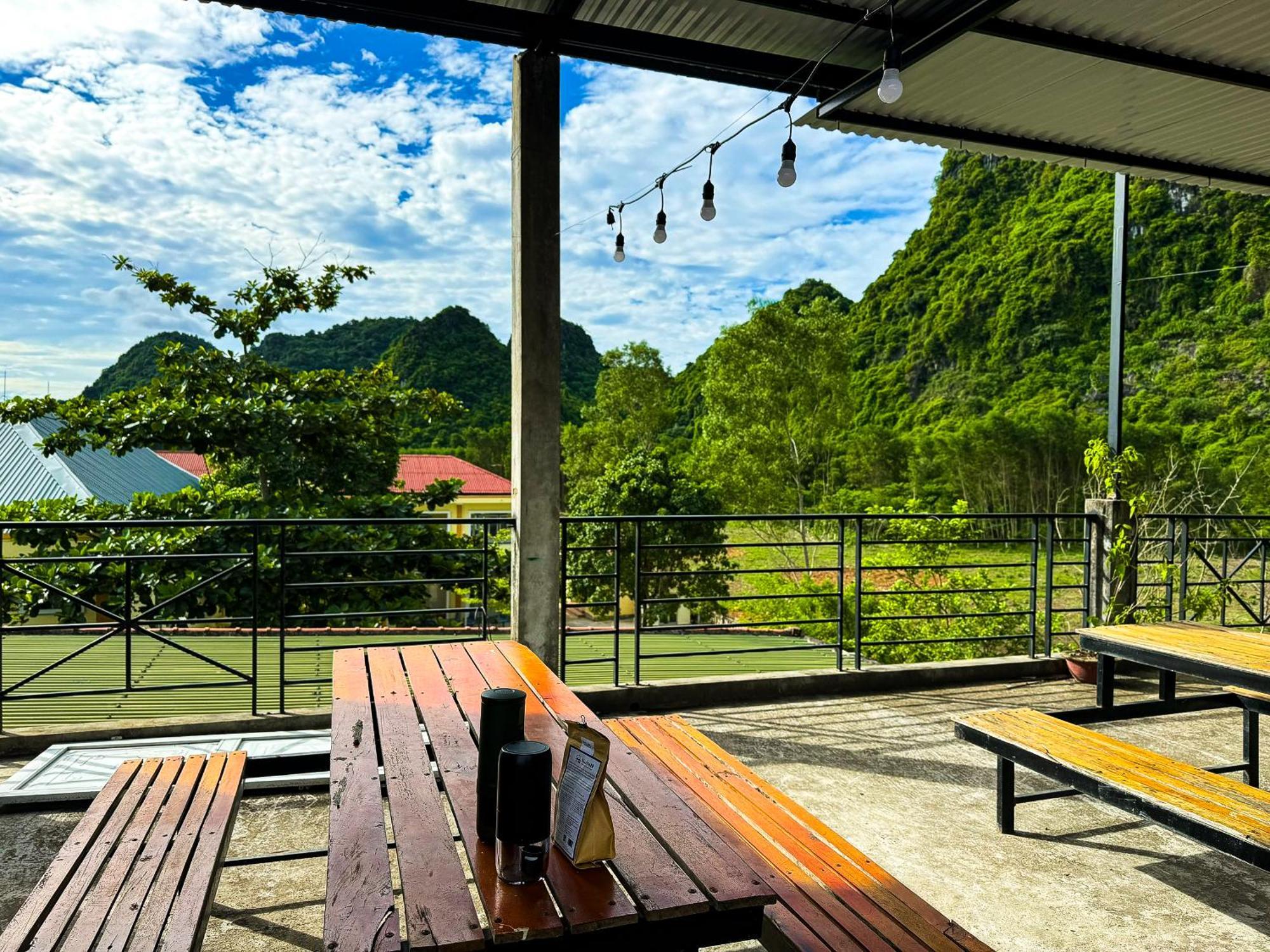 Hideaway Homestay Фонгня Екстер'єр фото